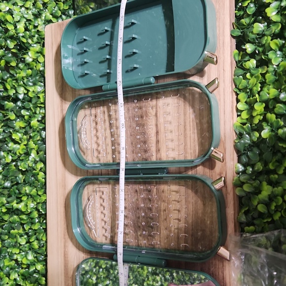 Green Jewelry Organizer and Folding Mirror - Picture 11 of 11